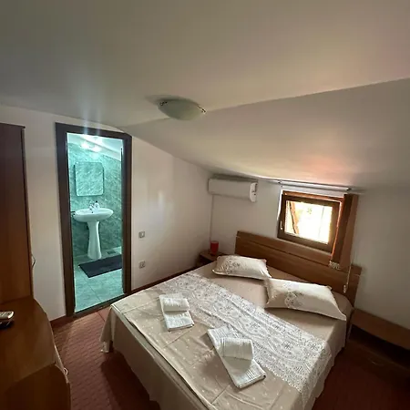 Camelia Гостевой дом Эфорие Норд