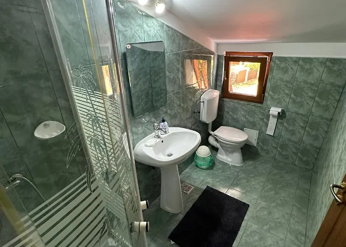 Affittacamere Camelia 3*